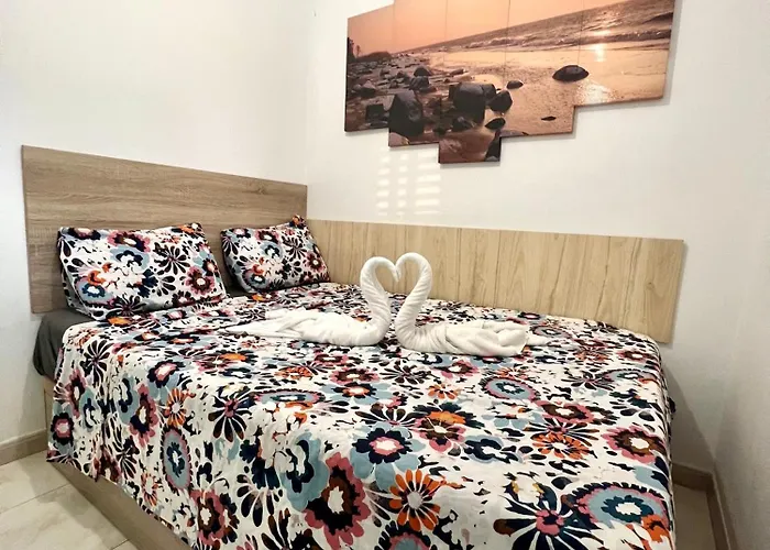 Tropicalife * بلايا ديل إنغلز